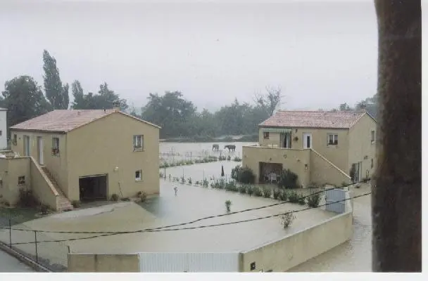Les maisons d&rsquo;en face