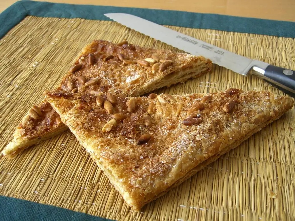 Coca de lardons